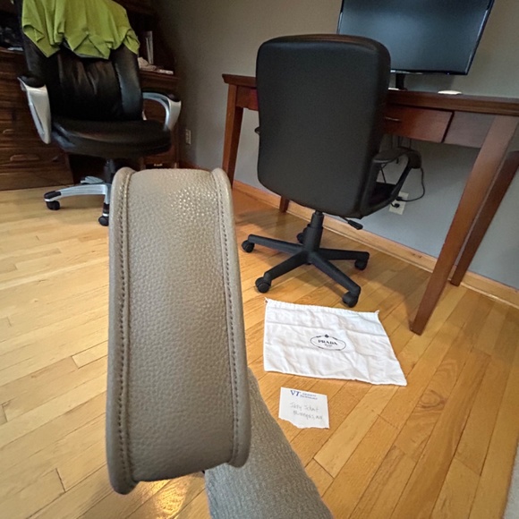 Prada Mini Leather Shoulder Bag- NEW - Picture 8 of 9